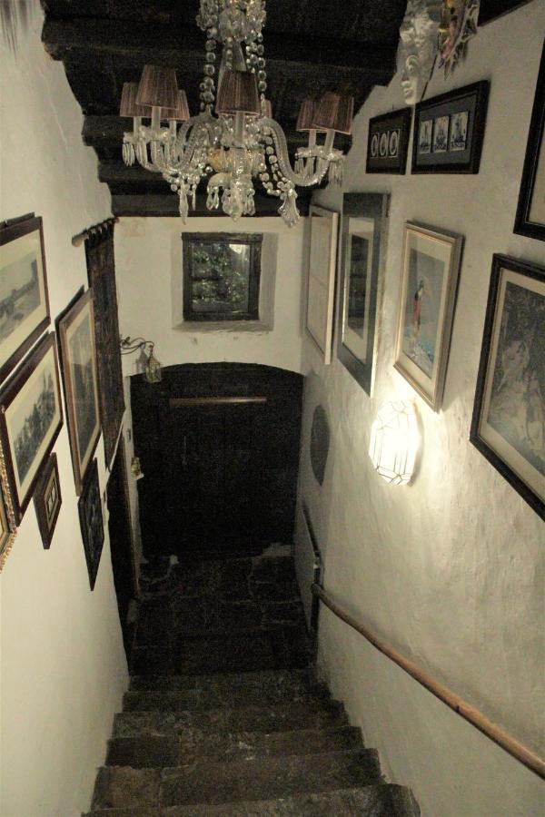 Casa-Abadia De Banaguasアパートメント エクステリア 写真