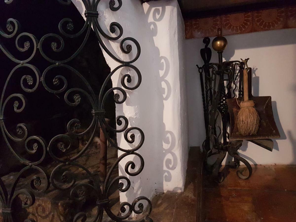 Casa-Abadia De Banaguasアパートメント エクステリア 写真